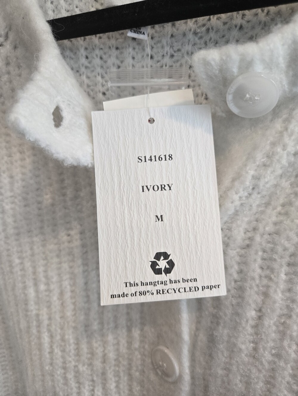 NWT!! Willow & Wind Soft White Button-Up Knit Cardigan Sweater. Size M - Picture 4 of 10
